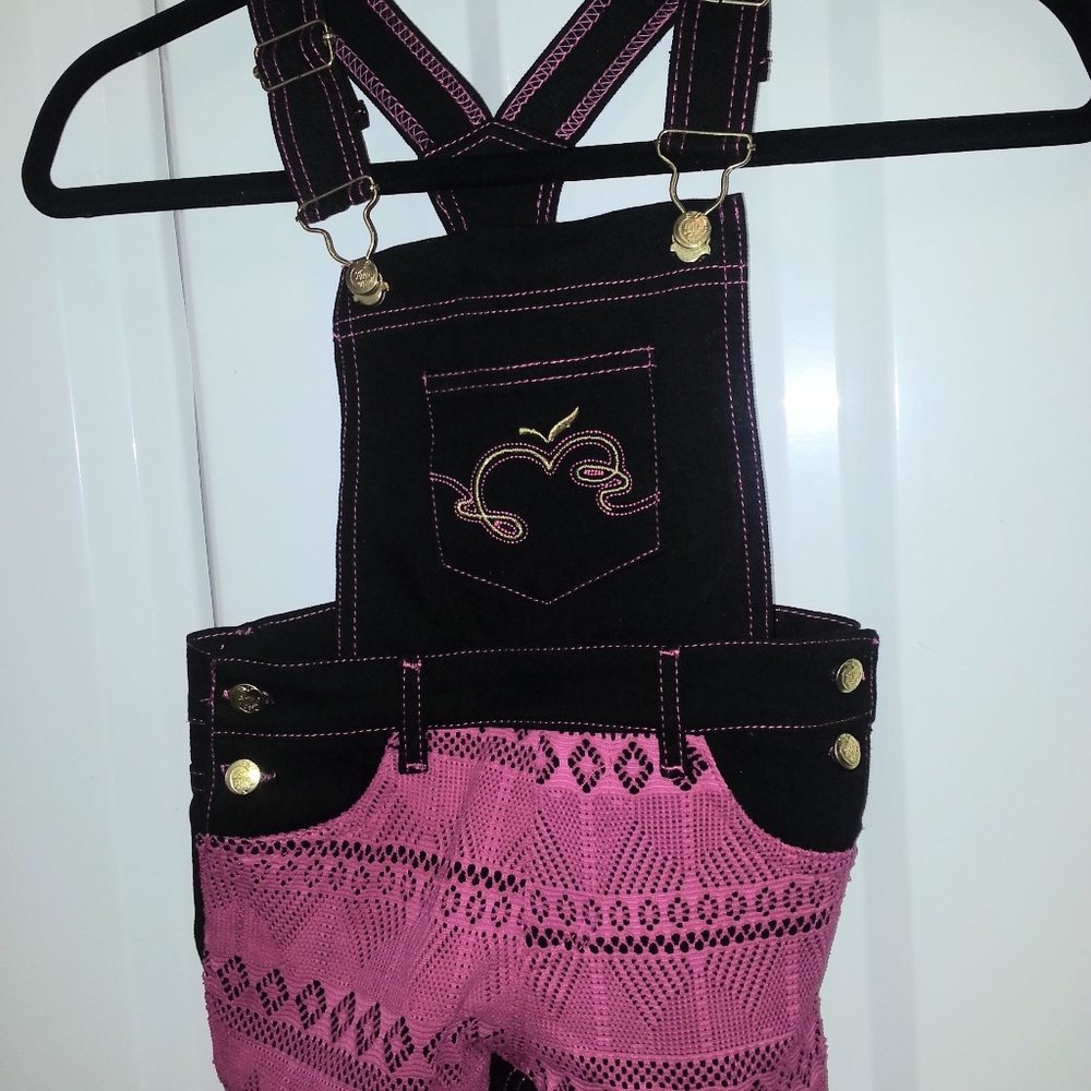 Girl's Apple Bottom overalls pink and black size 4